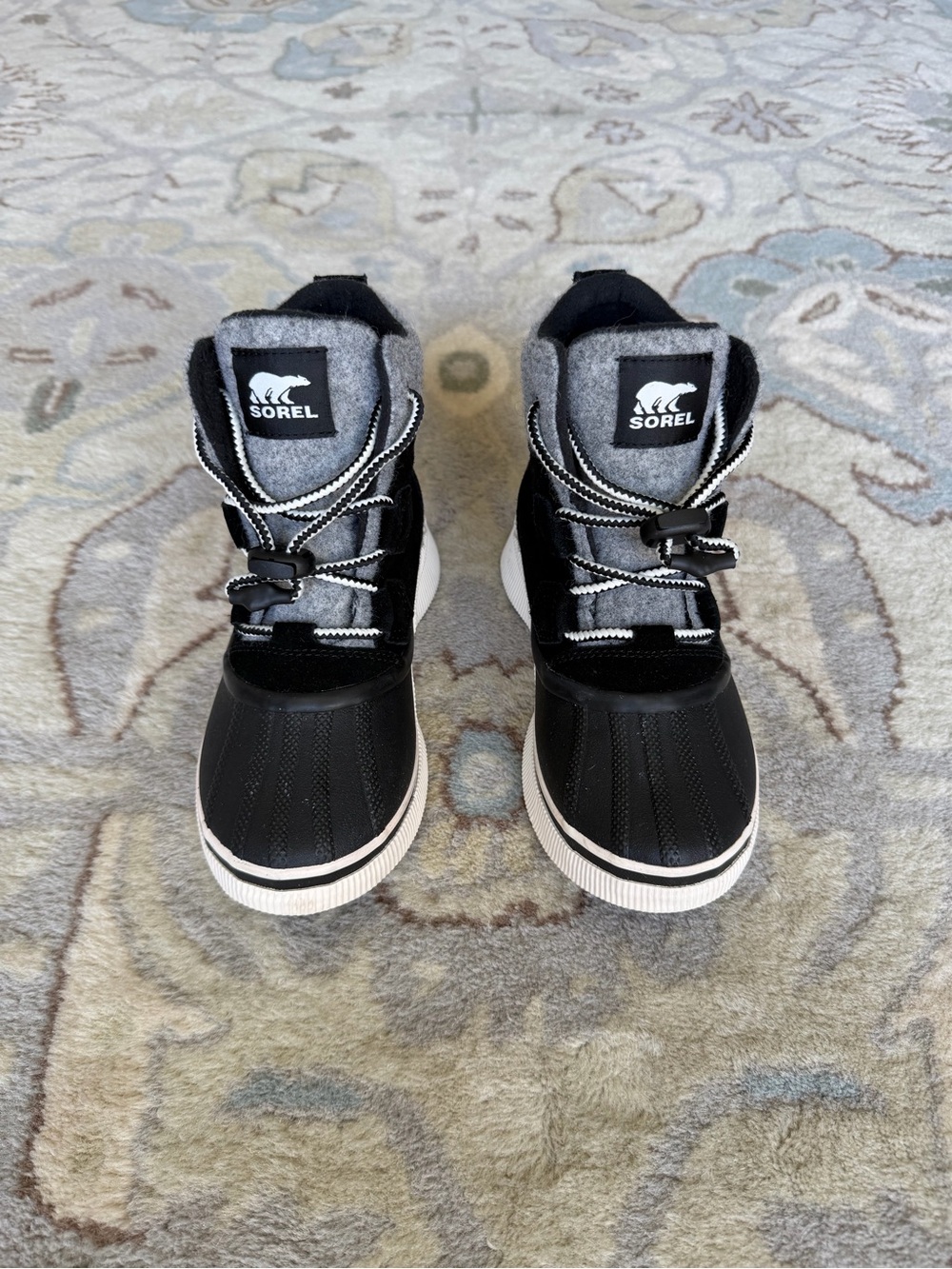 SOREL Youth Out N About IV Chillz Waterproof Snow Boots Youth Size 3